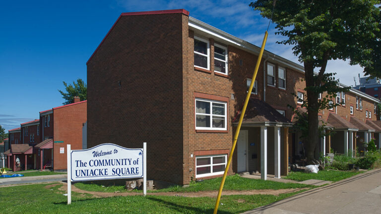 Black communities at the heart of housing renewal