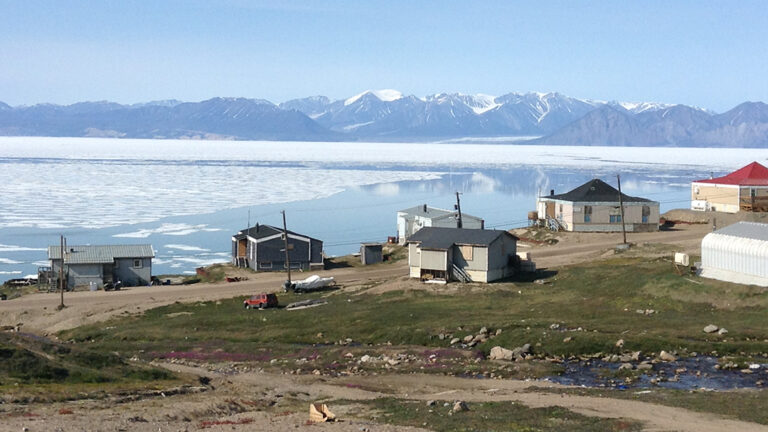 Pond Inlet, Nunavut in July 2022. Photo: Emilijak Knezevic, CC BY-SA 4.0